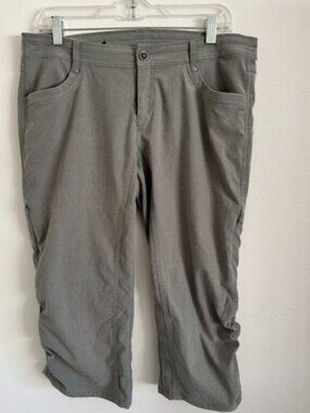 Kuhl Capri Cinch Pants Woman’s Light Green Size 12